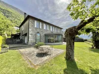 A stunning single-family home with 330 square meters of useful space located in Chignin.