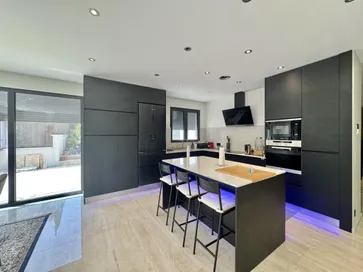 Beautiful 300 m² habitable family home for sale in Crozet